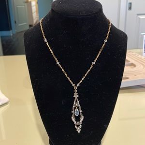 Pretty vintage-style nexlace